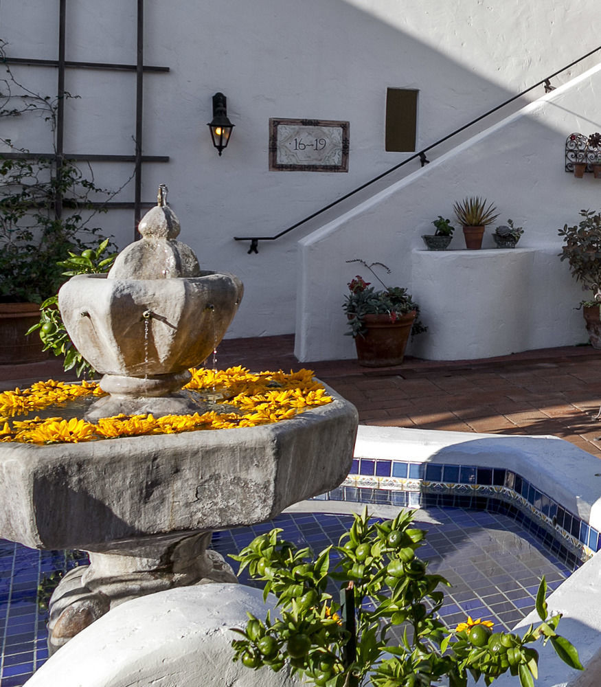 Spanish Garden Inn ซานตาบาร์บารา ภายนอก รูปภาพ