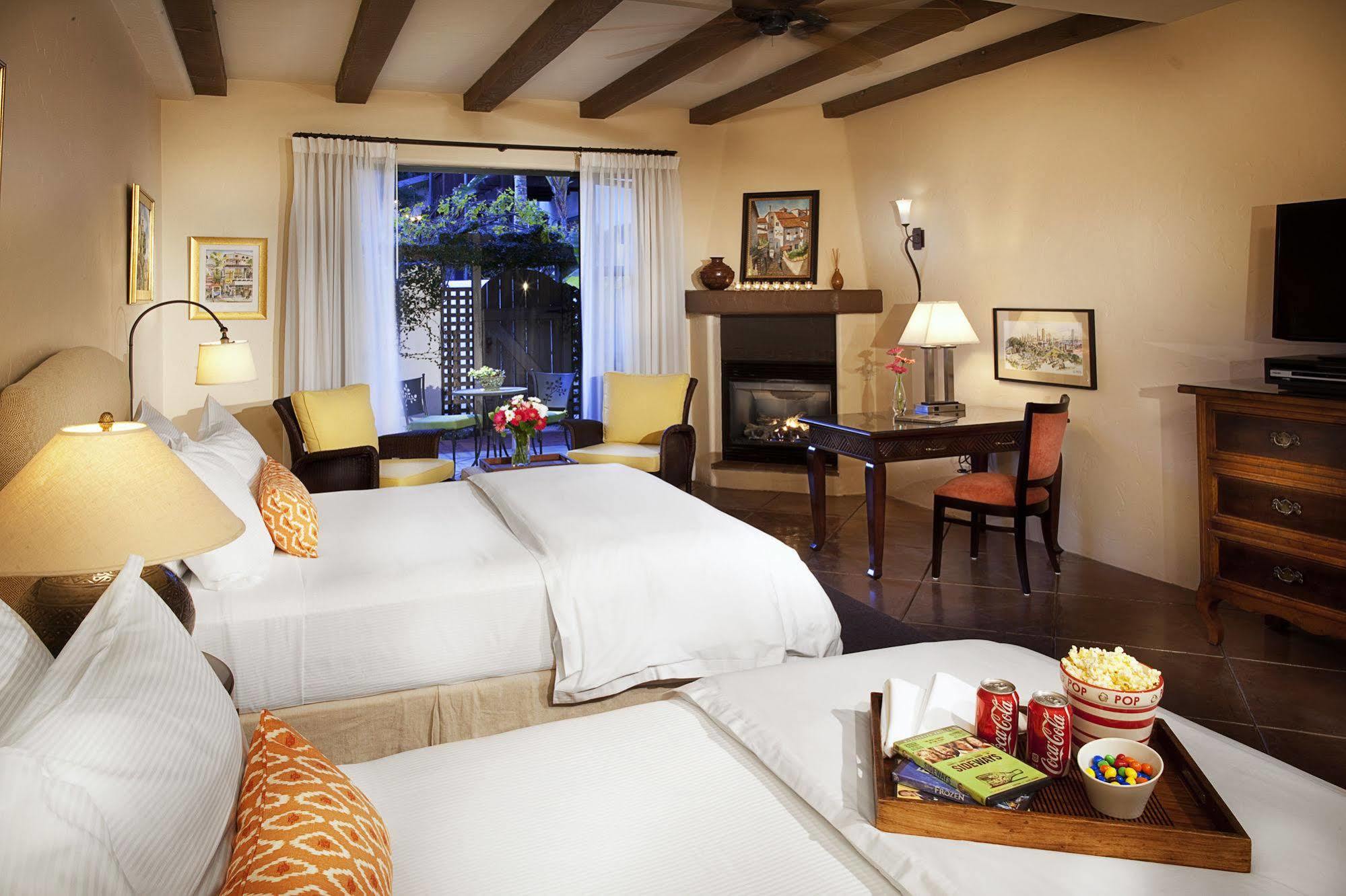 Spanish Garden Inn ซานตาบาร์บารา ภายนอก รูปภาพ