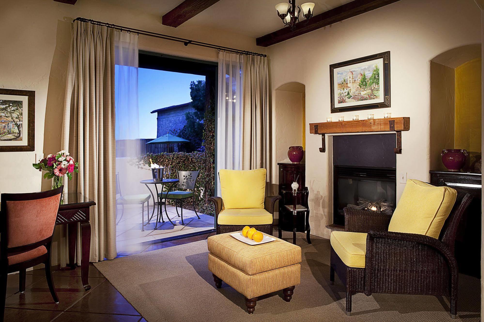 Spanish Garden Inn ซานตาบาร์บารา ภายนอก รูปภาพ