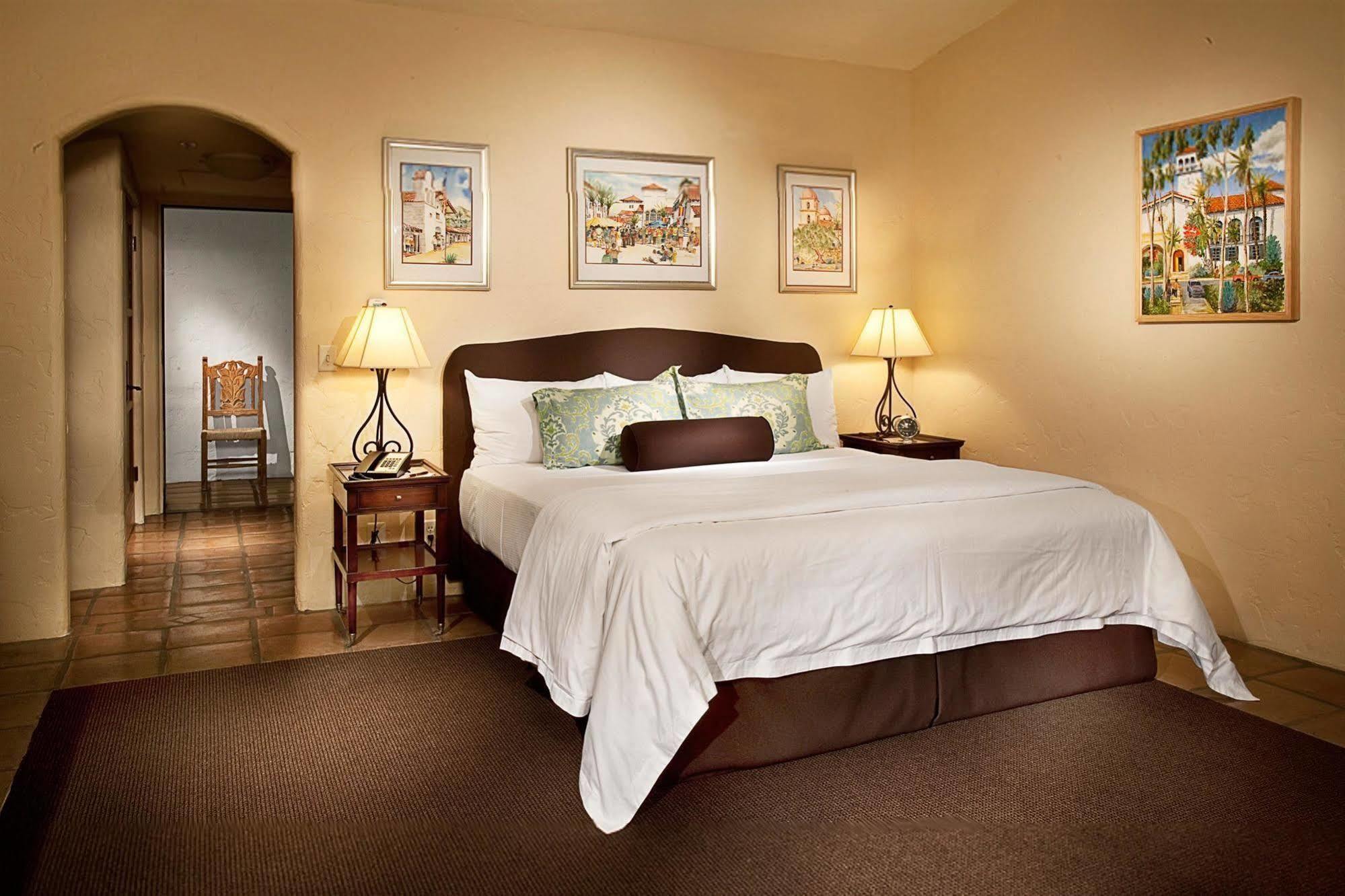 Spanish Garden Inn ซานตาบาร์บารา ภายนอก รูปภาพ