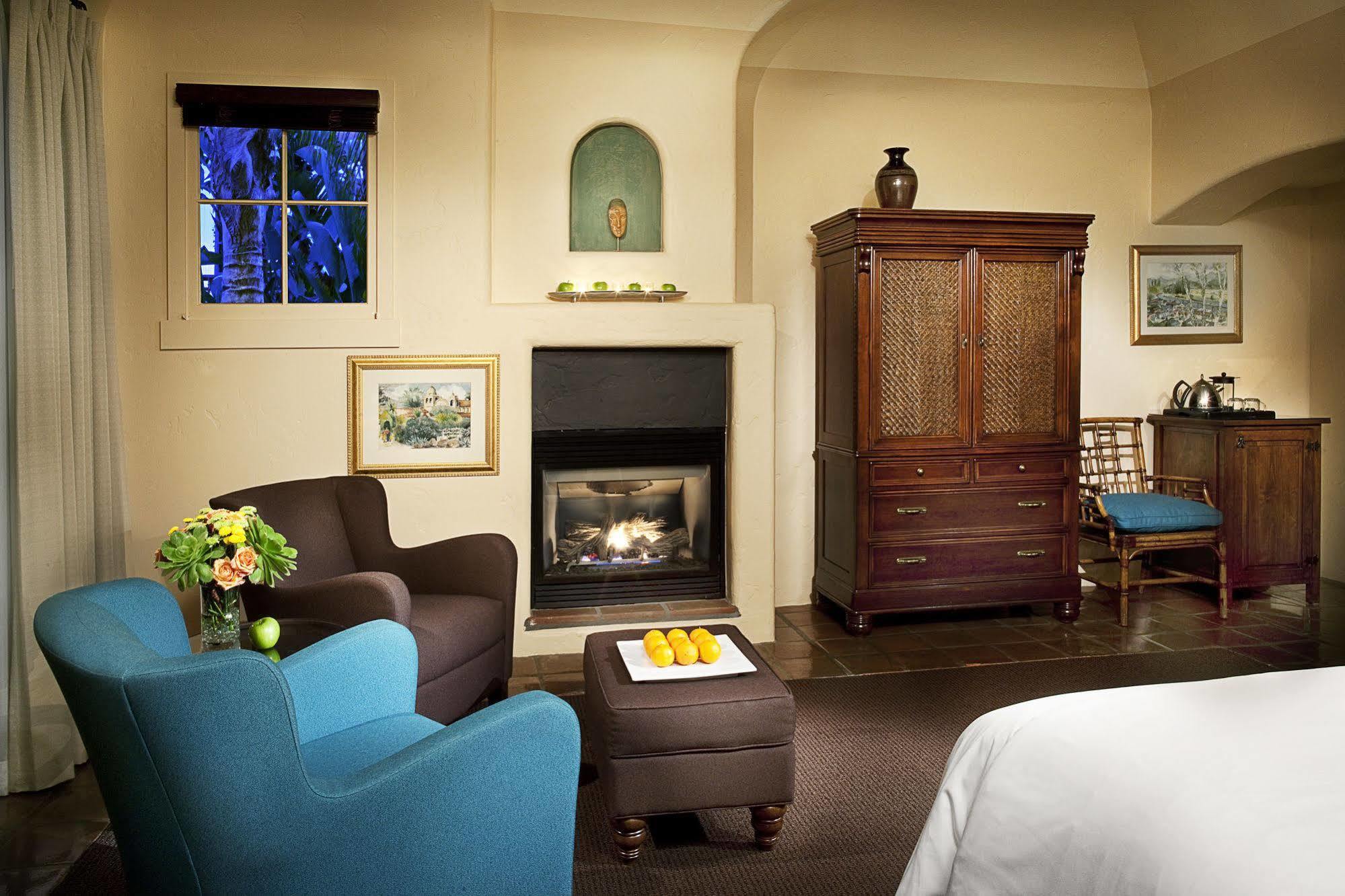Spanish Garden Inn ซานตาบาร์บารา ภายนอก รูปภาพ