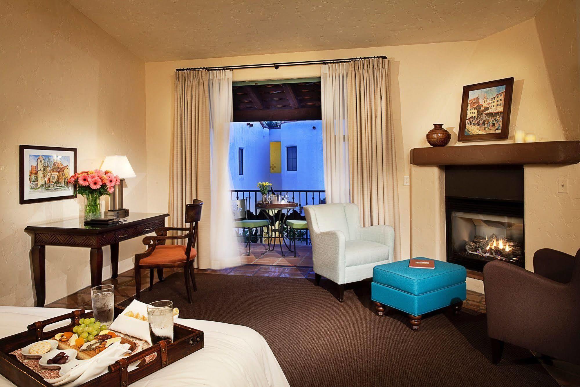 Spanish Garden Inn ซานตาบาร์บารา ภายนอก รูปภาพ